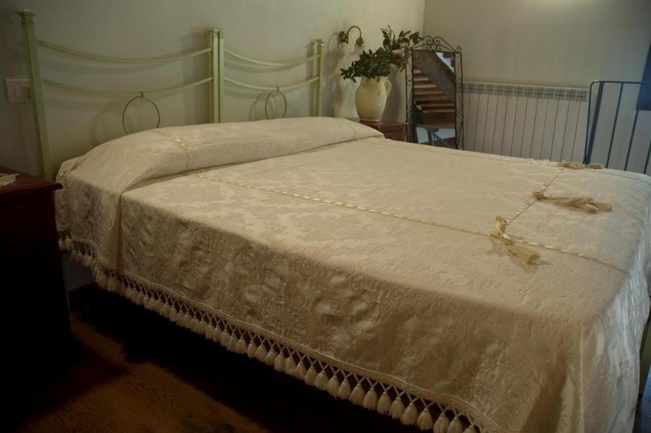 Agriturismo La Burraia Vicino A San Gimignano Gambassi Terme Eksteriør billede
