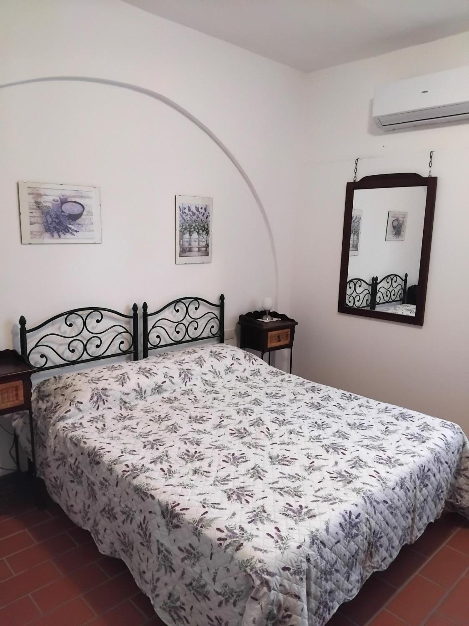 Agriturismo La Burraia Vicino A San Gimignano Gambassi Terme Eksteriør billede